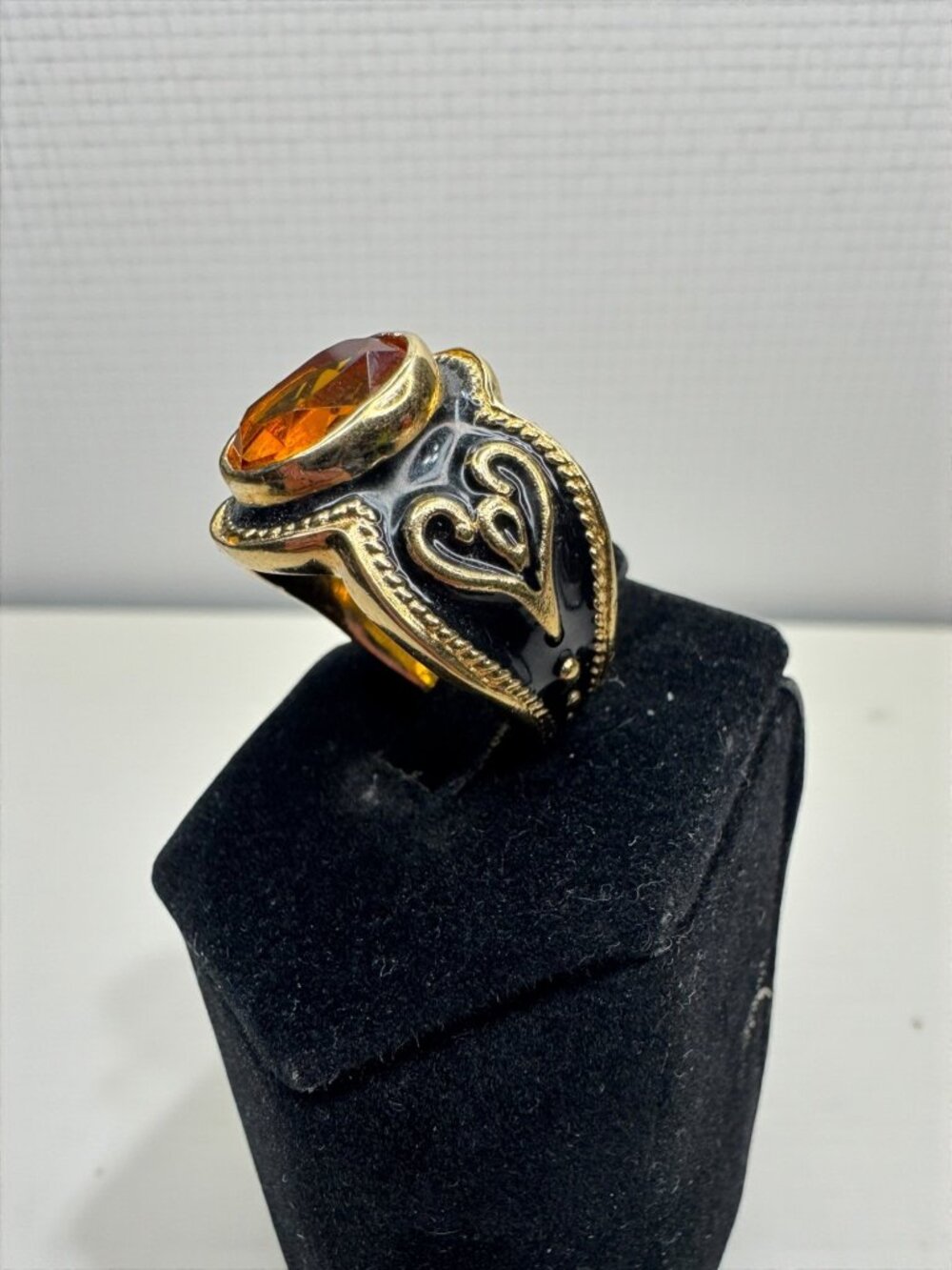 Vintage Gold Tone Black Enamel Amber Crystal Statement Ring Size 8.25